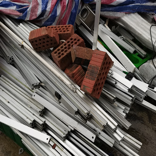 成都貢井區(qū)電梯拆除回收公司電話13981937861，天舟五號(hào)貨運(yùn)飛船完成與空間站組合體再次交會(huì)對(duì)接